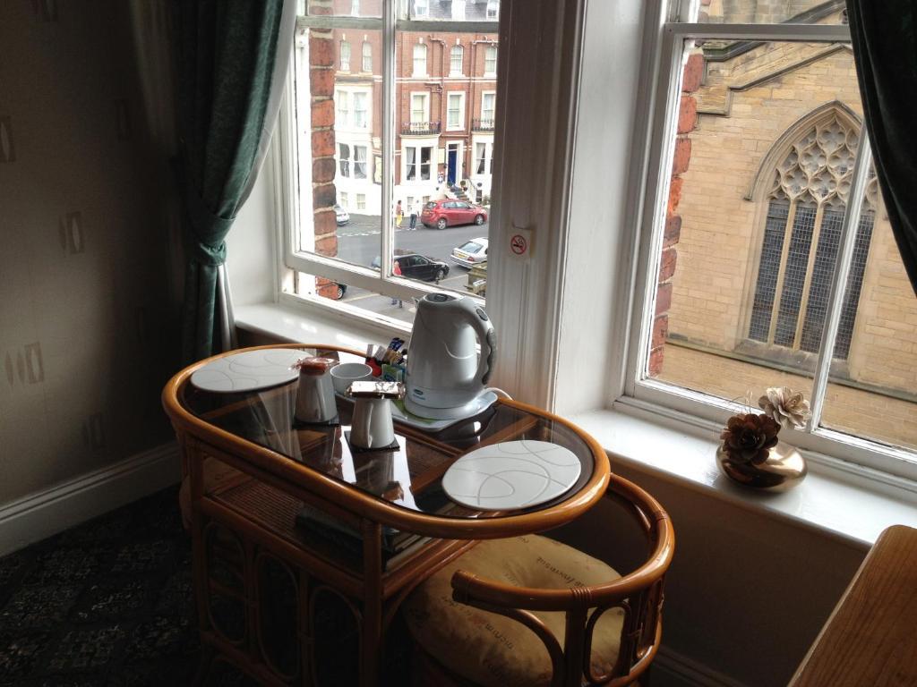 Bed and Breakfast The Middleham à Whitby Chambre photo